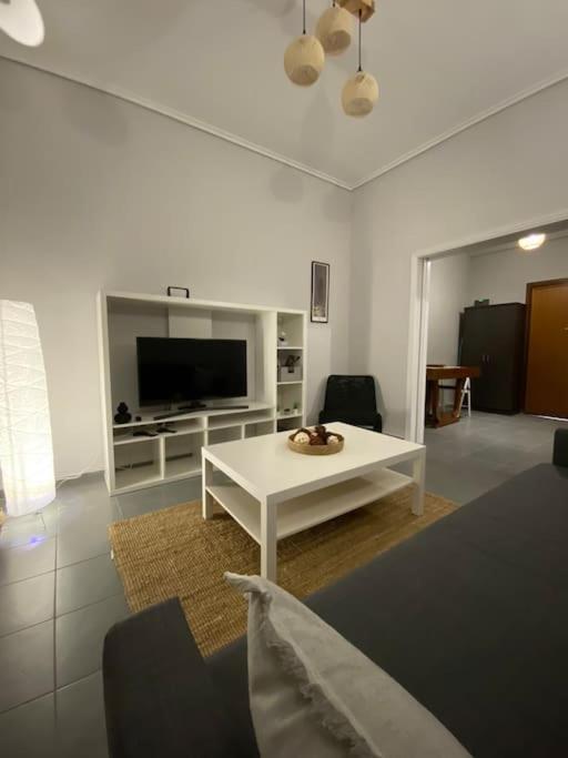 Elia'S Boutique Apartment Sparta Luaran gambar